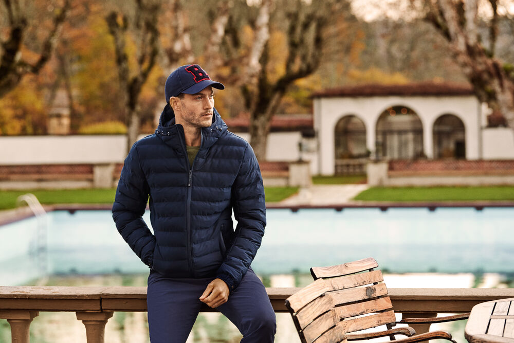 Woodlake Heights från James Harvest