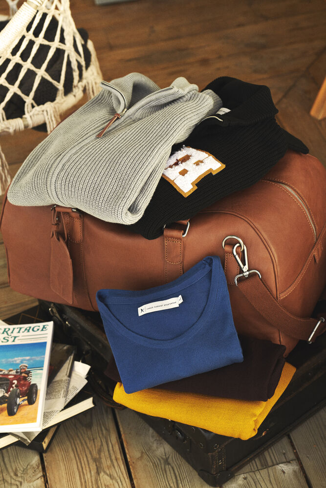 Portland Woman från James Harvest