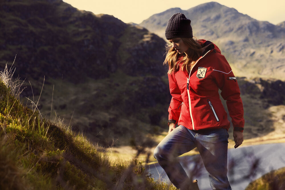 Bridgeport från James Harvest