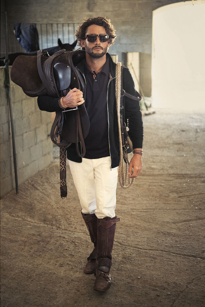 Novahill från James Harvest