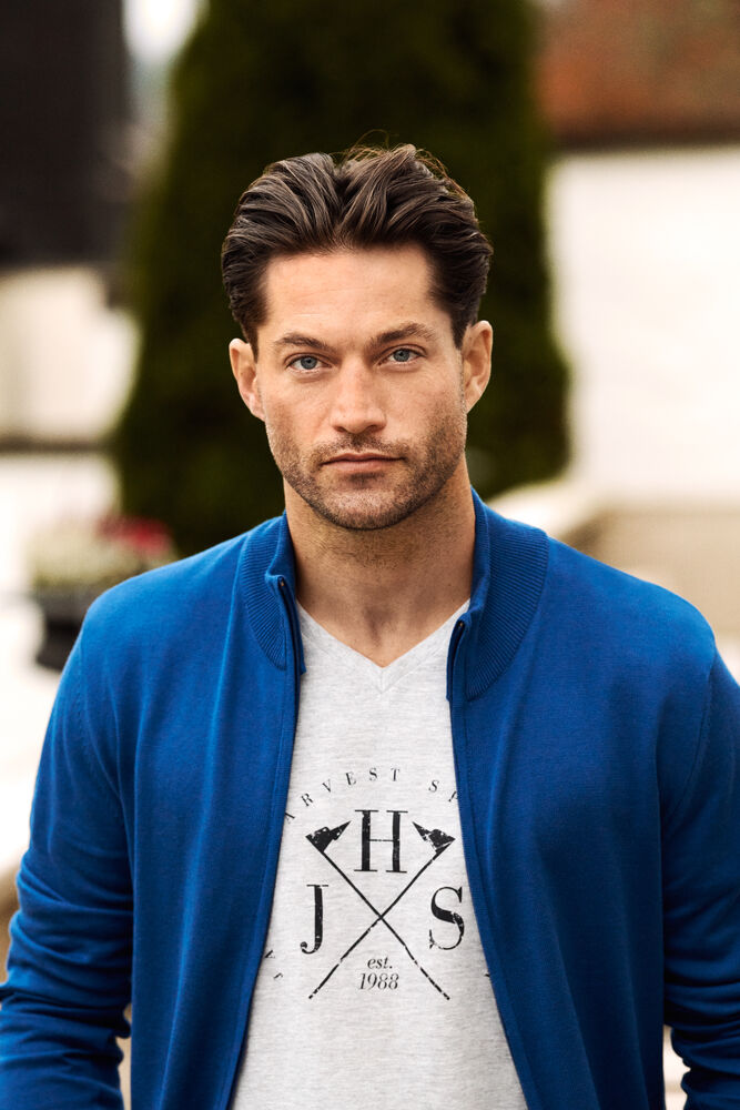 American V från James Harvest