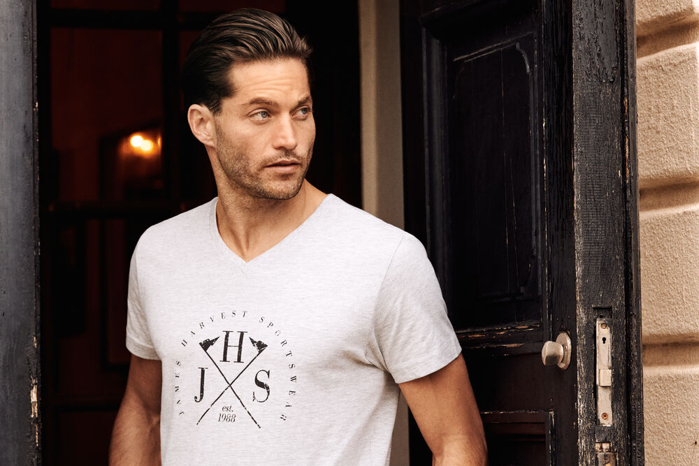 American V från James Harvest