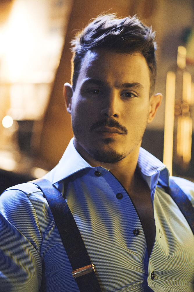 Red Bow 24 Slim från J.Harvest & Frost