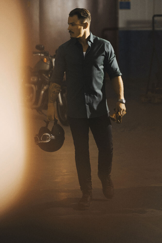 PB142 Oxford Stretch Slim från J.Harvest & Frost