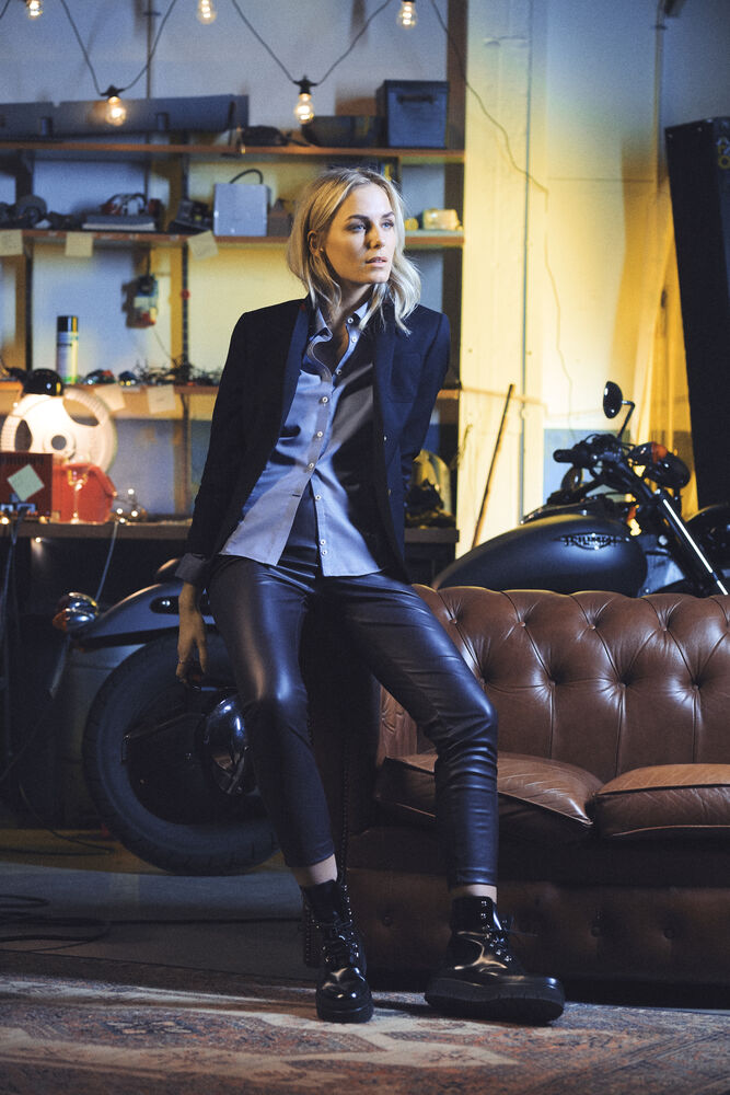 PB48 Jacquard Woman från J.Harvest & Frost