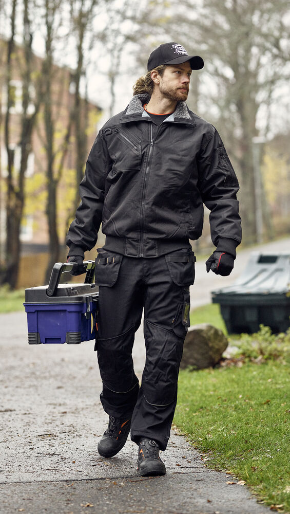 1357 Pilotjacka från Jobman